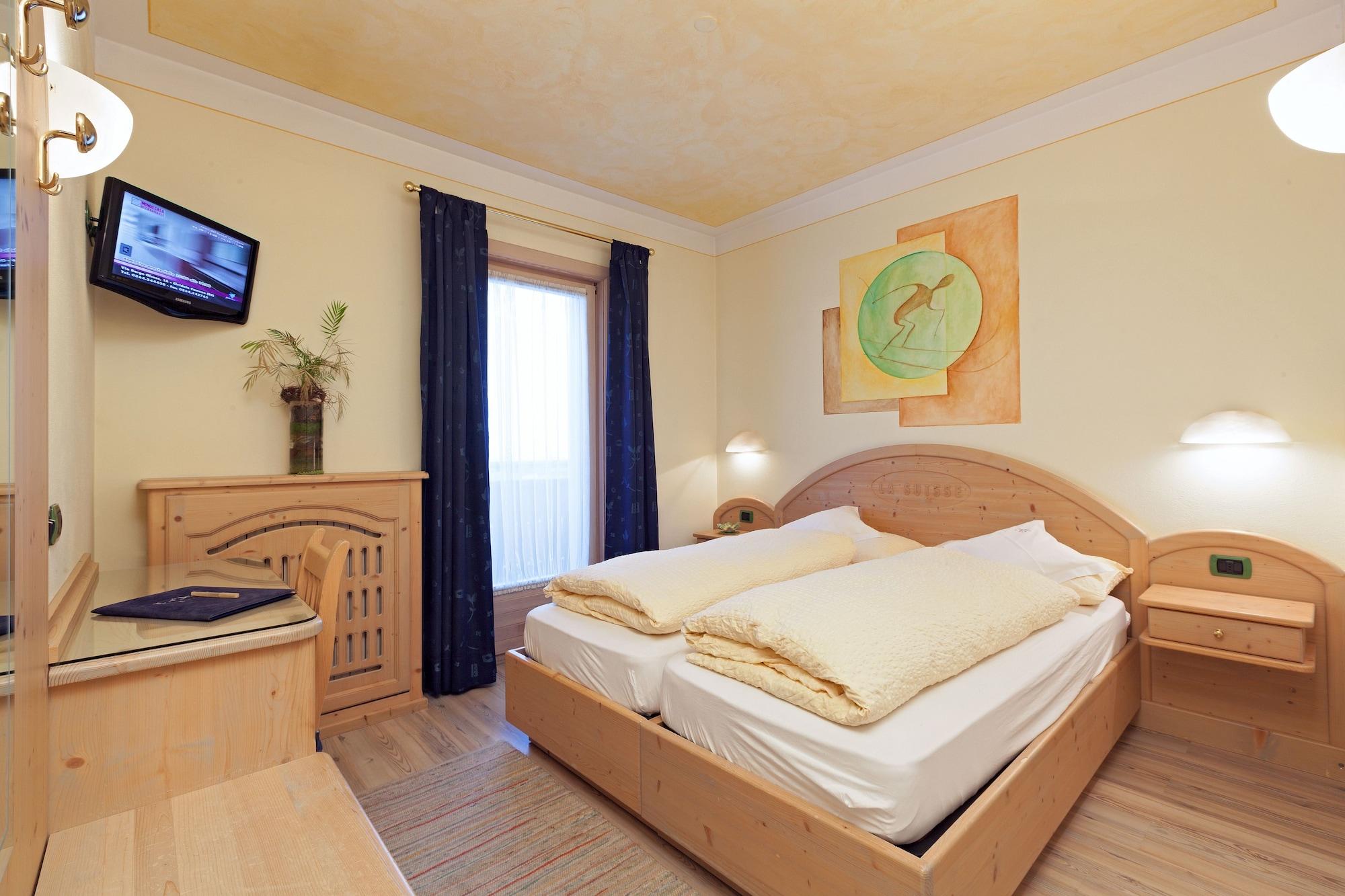 Hotel "La Suisse" Livigno Exterior photo