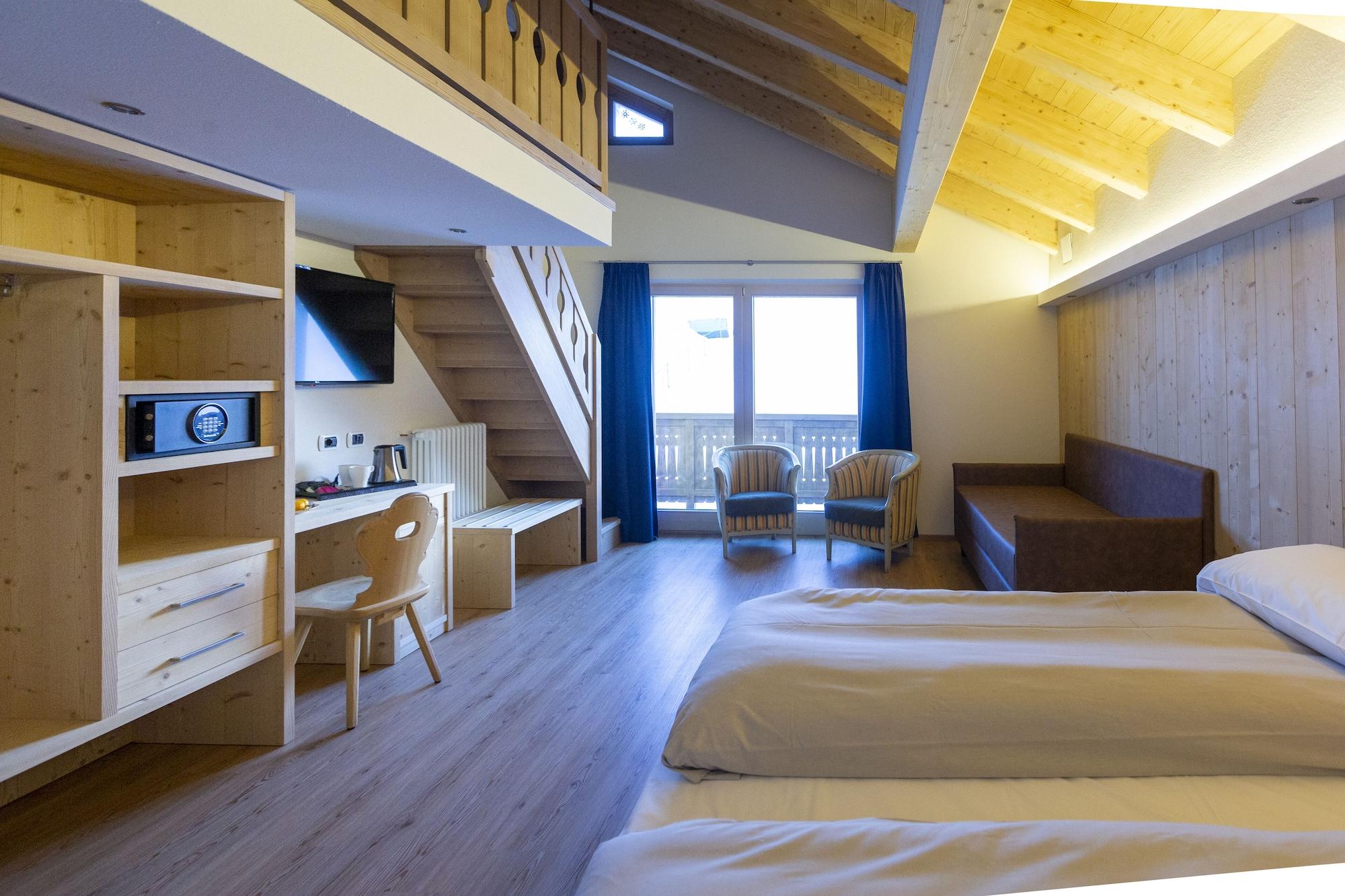 Hotel "La Suisse" Livigno Exterior photo