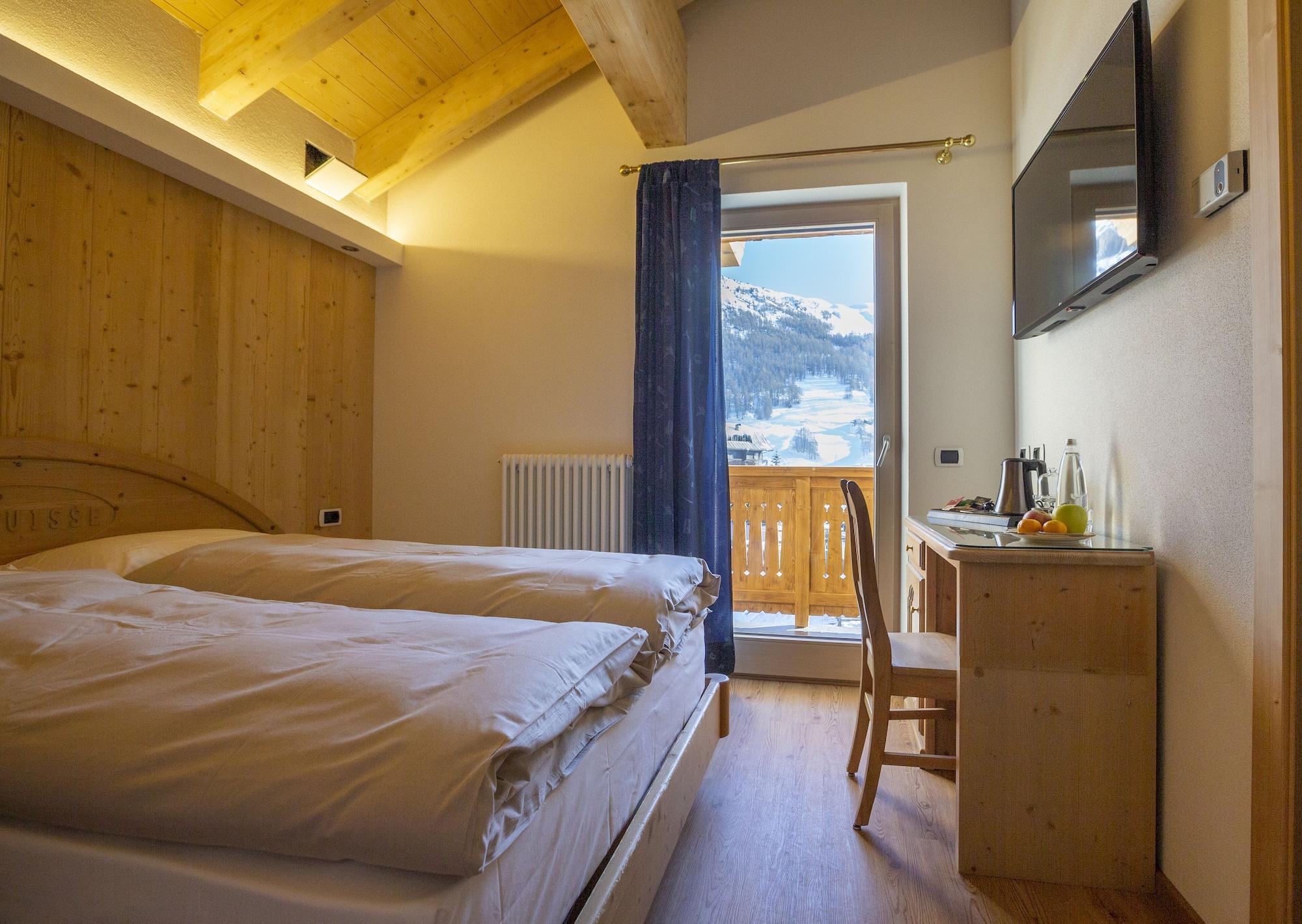 Hotel "La Suisse" Livigno Exterior photo