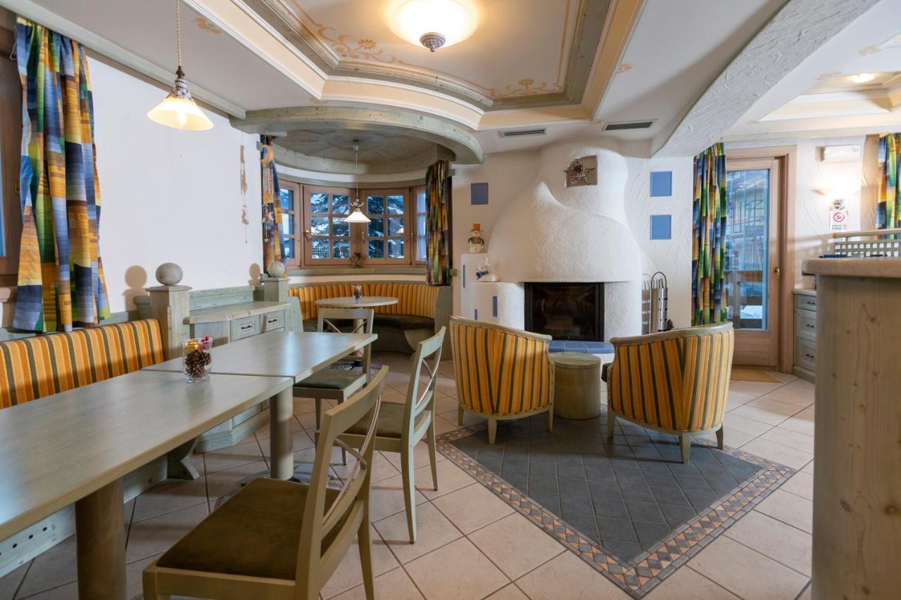 Hotel "La Suisse" Livigno Exterior photo