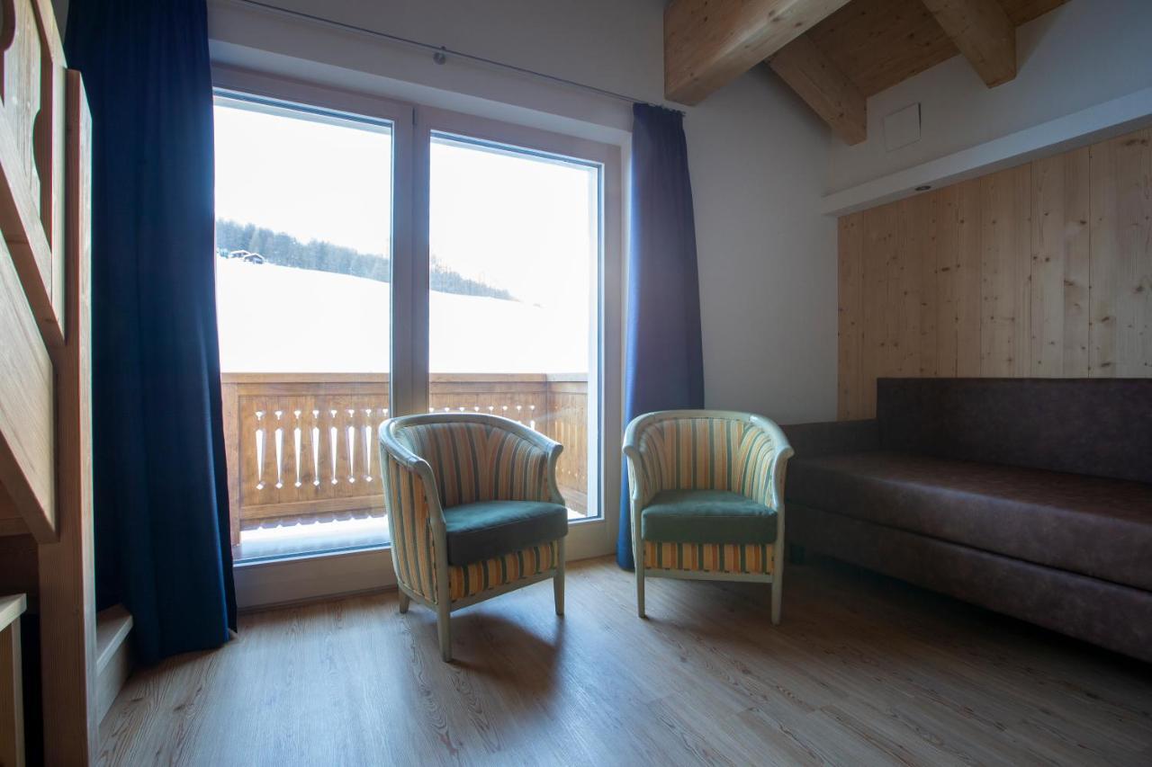 Hotel "La Suisse" Livigno Exterior photo